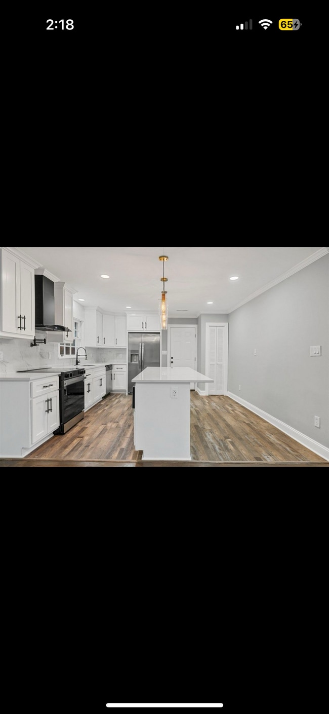 Building Photo - 108 Lynnwood Dr