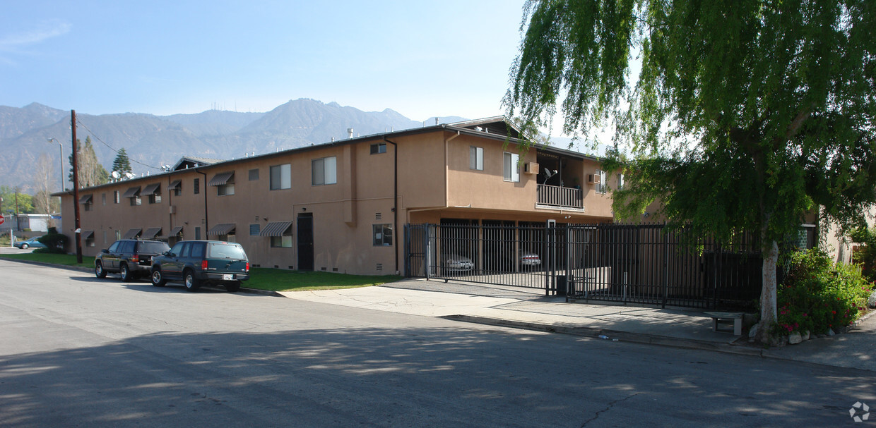 2188 Washington Blvd. - Vista Del Montes