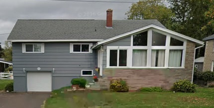 Building Photo - 273 Gibson St