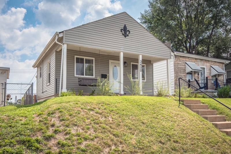 Foto principal - 3450 Macklind Ave