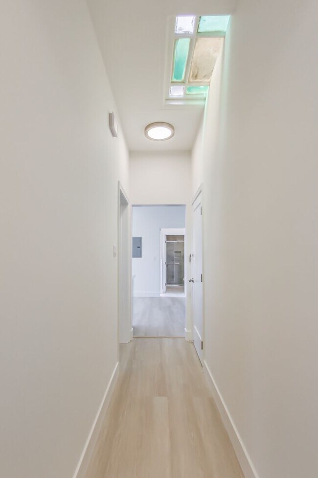 Foto del edificio - 1135-1139 Kearny St