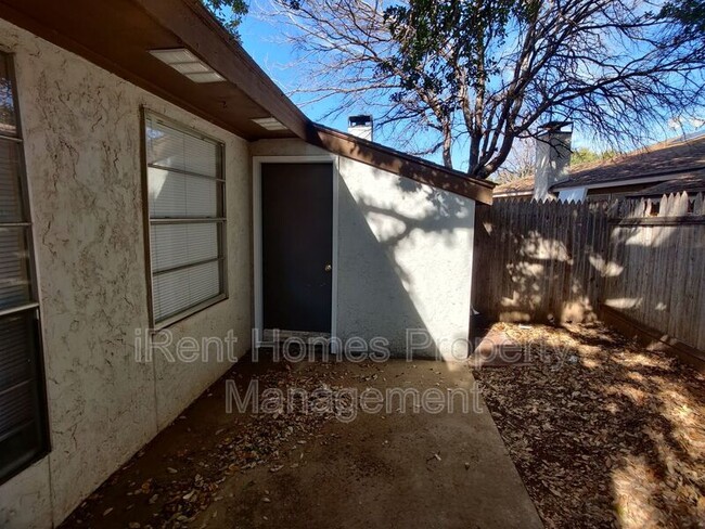 Foto del edificio - 3812 Wild Rye Trail
