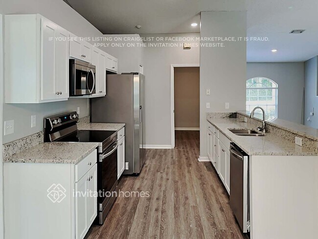 Foto del edificio - 2838 56th Ave Cir E