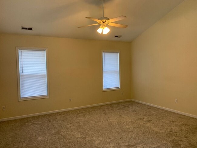 Building Photo - 226 W Palmetto St