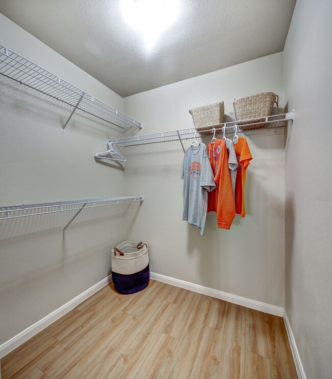 Building Photo - Villas on Sycamore