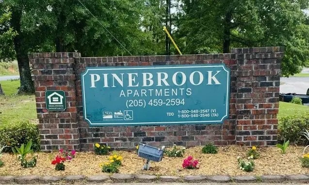 Building Photo - 611 Vanity Fair Ave