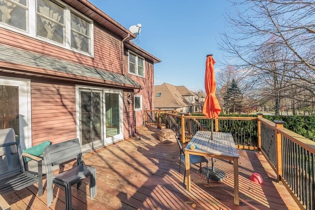 Building Photo - 8420 Timber Trl