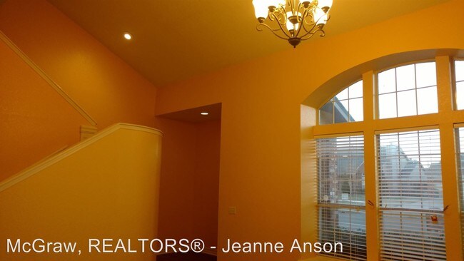 Foto del edificio - 9526 E 99th St