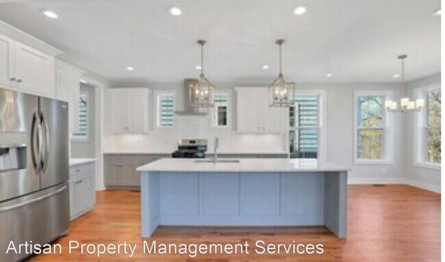 Foto del edificio - 3 br, 2.5 bath House - 1906 B Hutton Dr.
