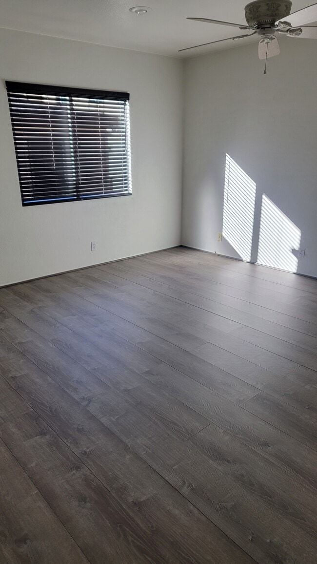 Building Photo - 2204 Aviation Way