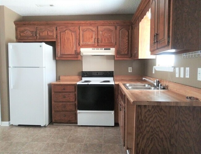 Building Photo - 1407 Brownstone Ave SW