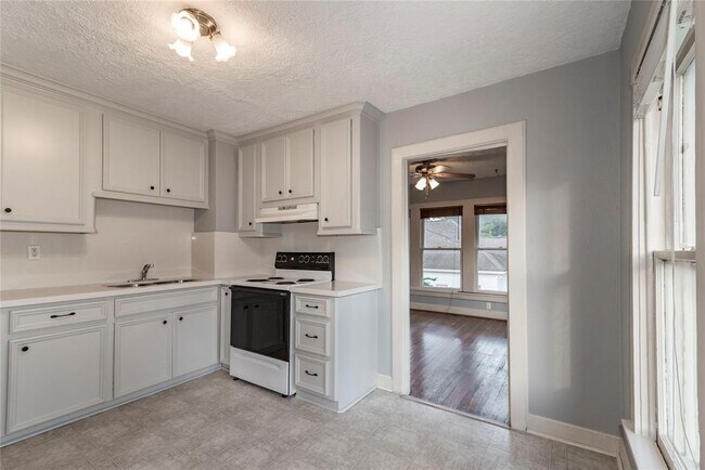 Foto del edificio - 802 Columbia St