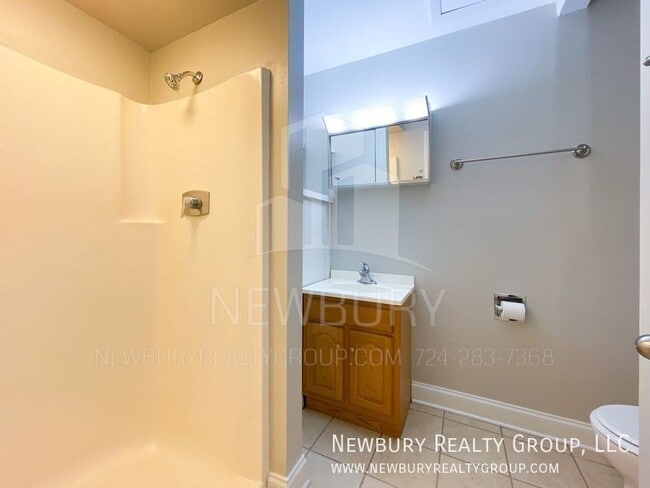 Foto del edificio - 4 Clearview Meadows