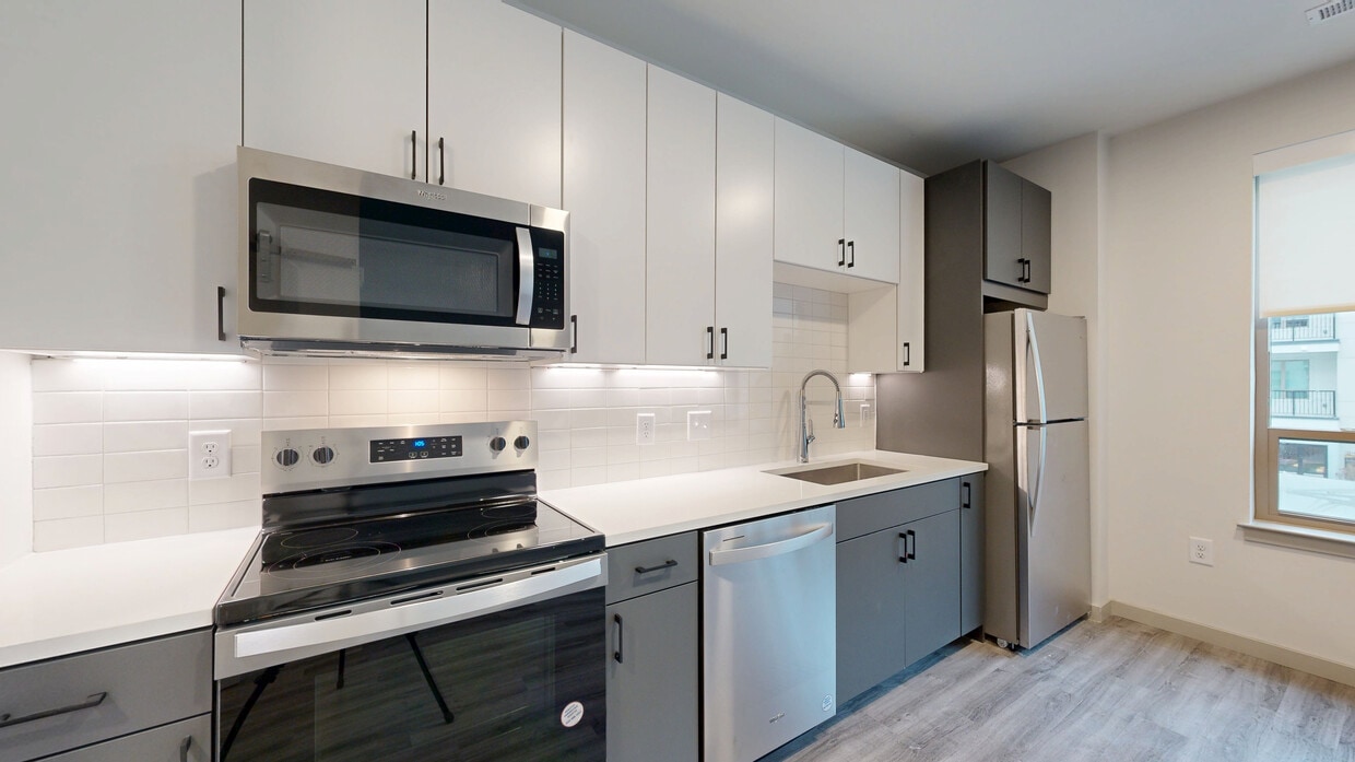 Photo - The Porter at Westport Plaza Apartments