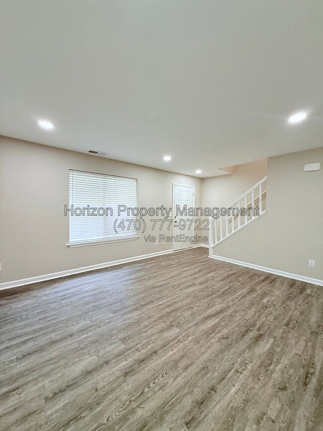 Foto del edificio - 4042 Hidden Hollow Terrace