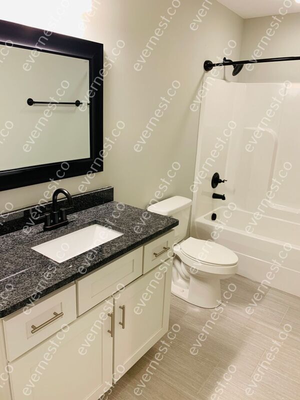 Foto del edificio - 510 Marlboro Ave