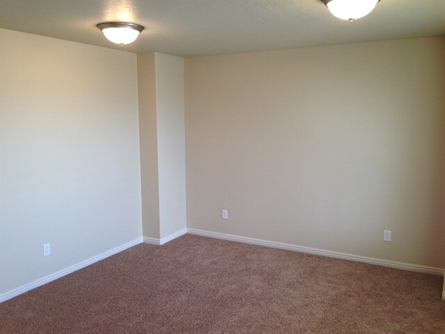 Building Photo - 841 Wilstead Dr