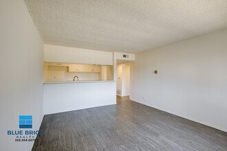 Building Photo - 17834 Burbank Blvd