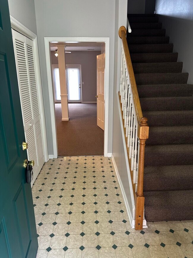 2003 River Ridge Rd, Frankfort, KY 40601 House Rental in Frankfort