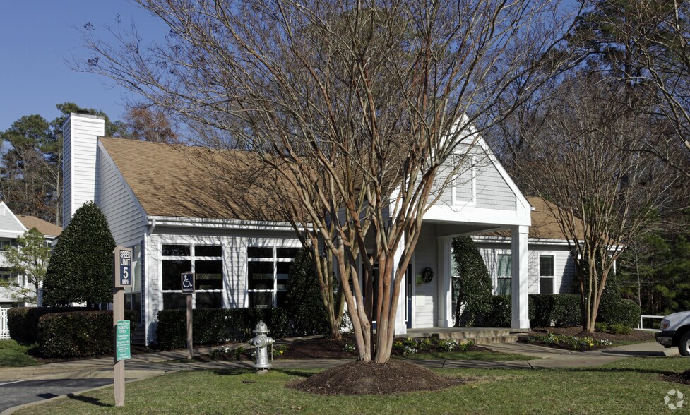 Bradford Mews Apartments Tax Credit Rentals Smithfield, VA