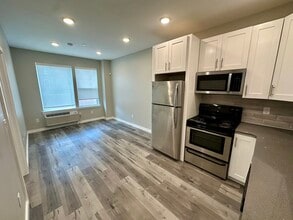 Building Photo - 1629 W Girard Ave