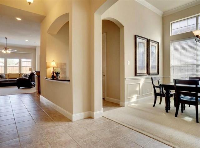 Building Photo - 4653 Peabody Pl