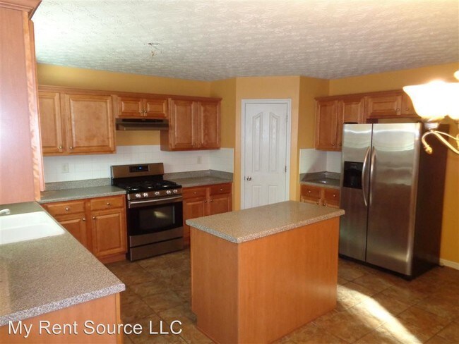 Building Photo - 4 br, 3 bath House - 3 Virginia Ave