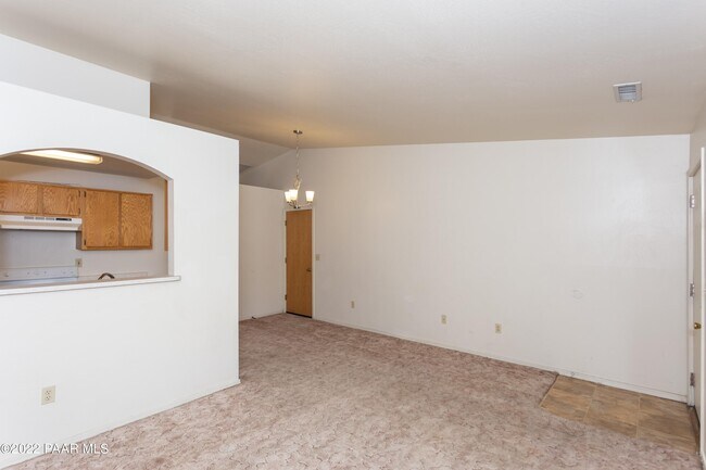 Building Photo - 7771 E Addis Ave