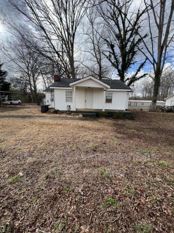 Primary Photo - 712 Old Grove Rd