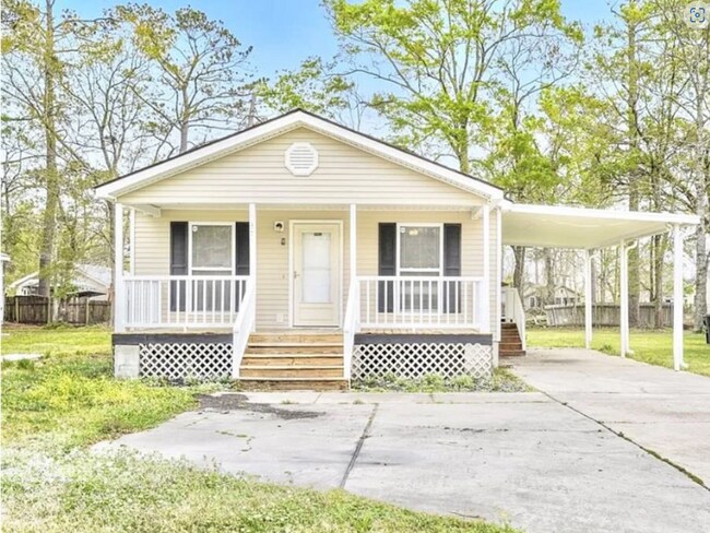 Foto del edificio - 370 Cedar Ln
