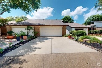 Building Photo - 2205 La Costa Dr