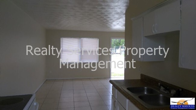 Foto del edificio - 2301 Cranford Ave