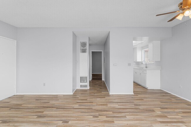 Foto del edificio - 2059 W 157th Street