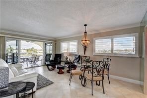 Primary Photo - 505 N Riverside Dr