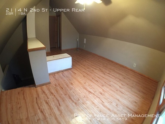 Foto del edificio - 2114 N 2nd St