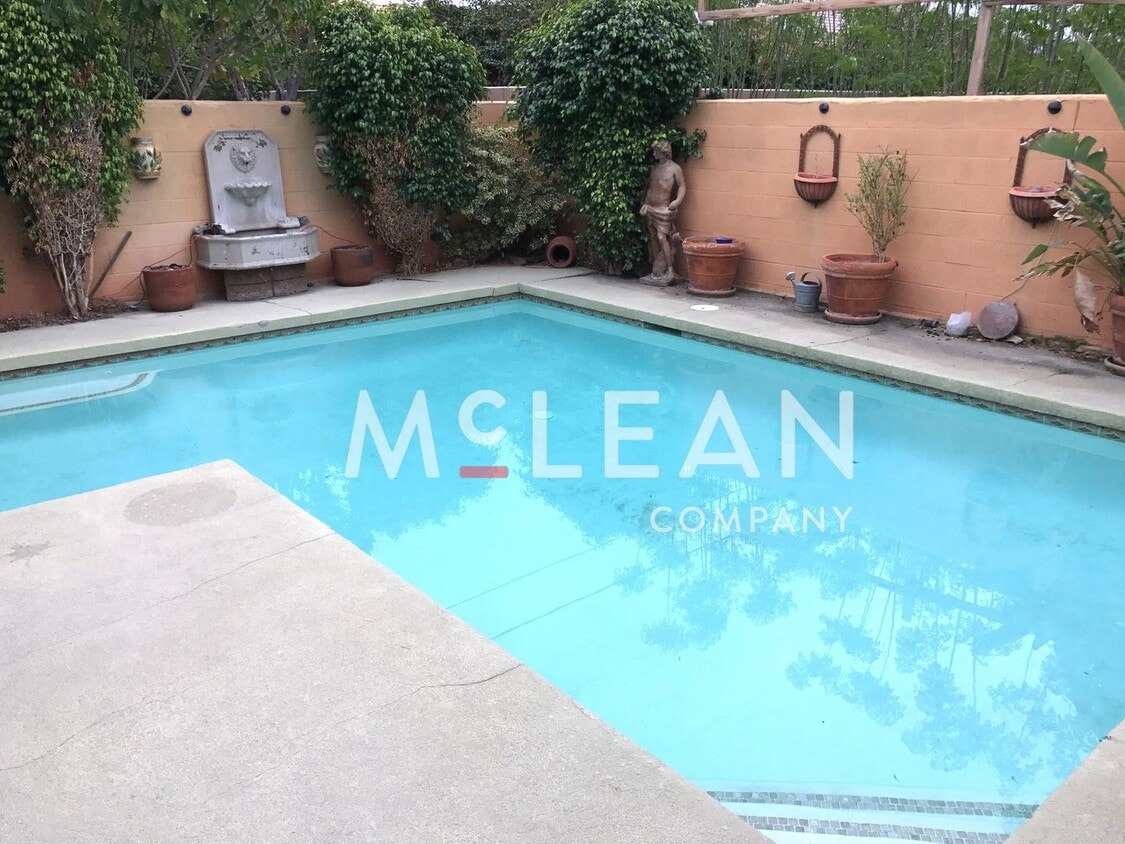 Foto del edificio - 31548 Whispering Palms Trail