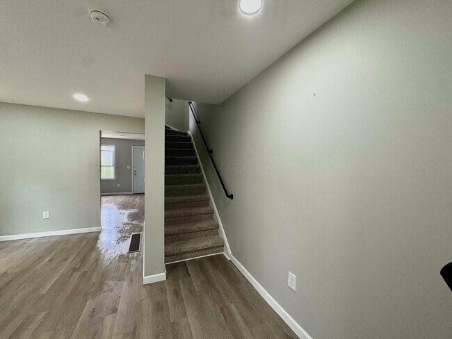 Foto del edificio - 750 S Harris Ave