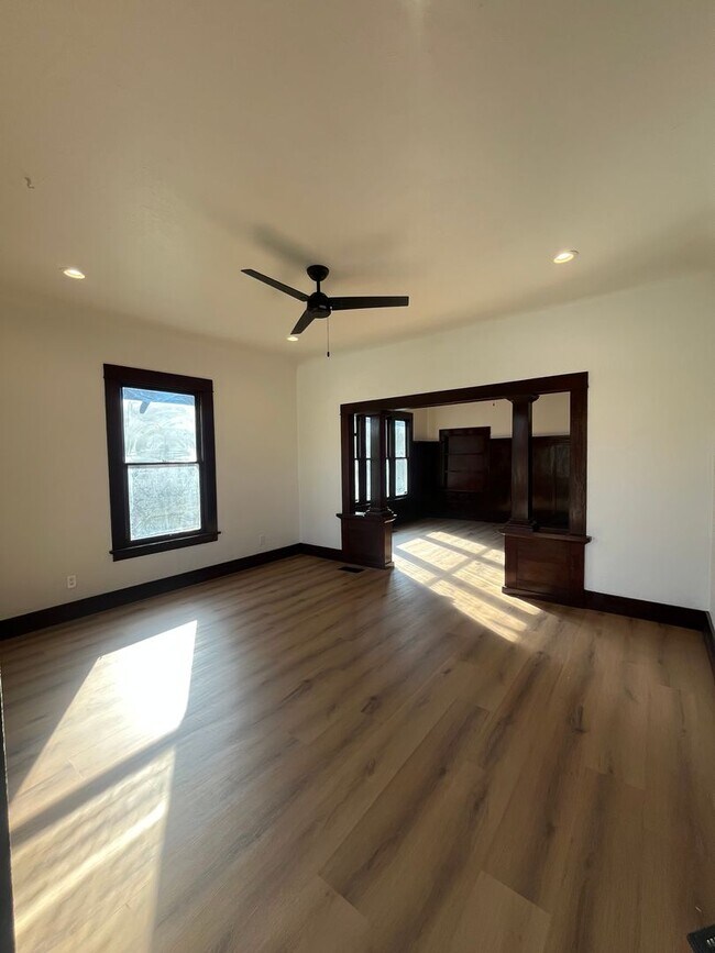 Foto del edificio - 4 Bedroom Home Move in Ready!!!