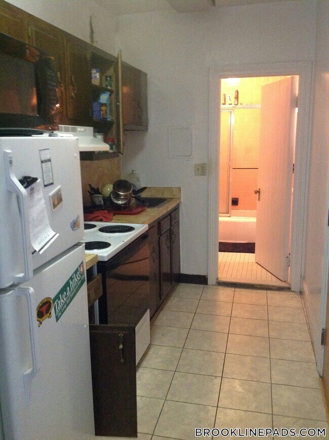 Foto del edificio - 1223 Beacon St