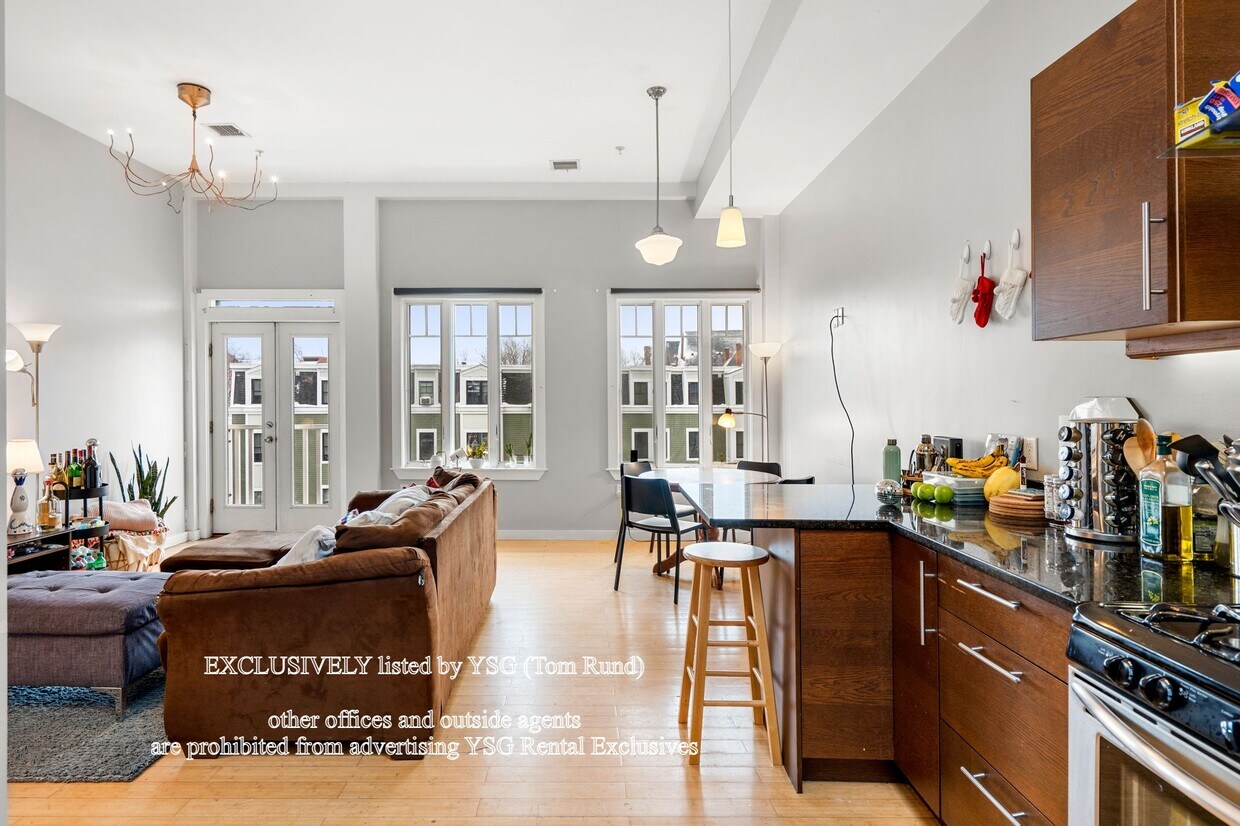 Foto principal - 1431 Tremont St