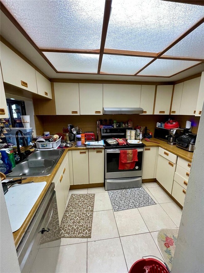 Foto del edificio - 9280 SW 123rd Ct
