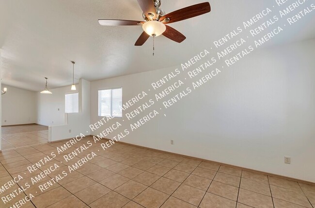 Building Photo - 2528 S Krissy Ave