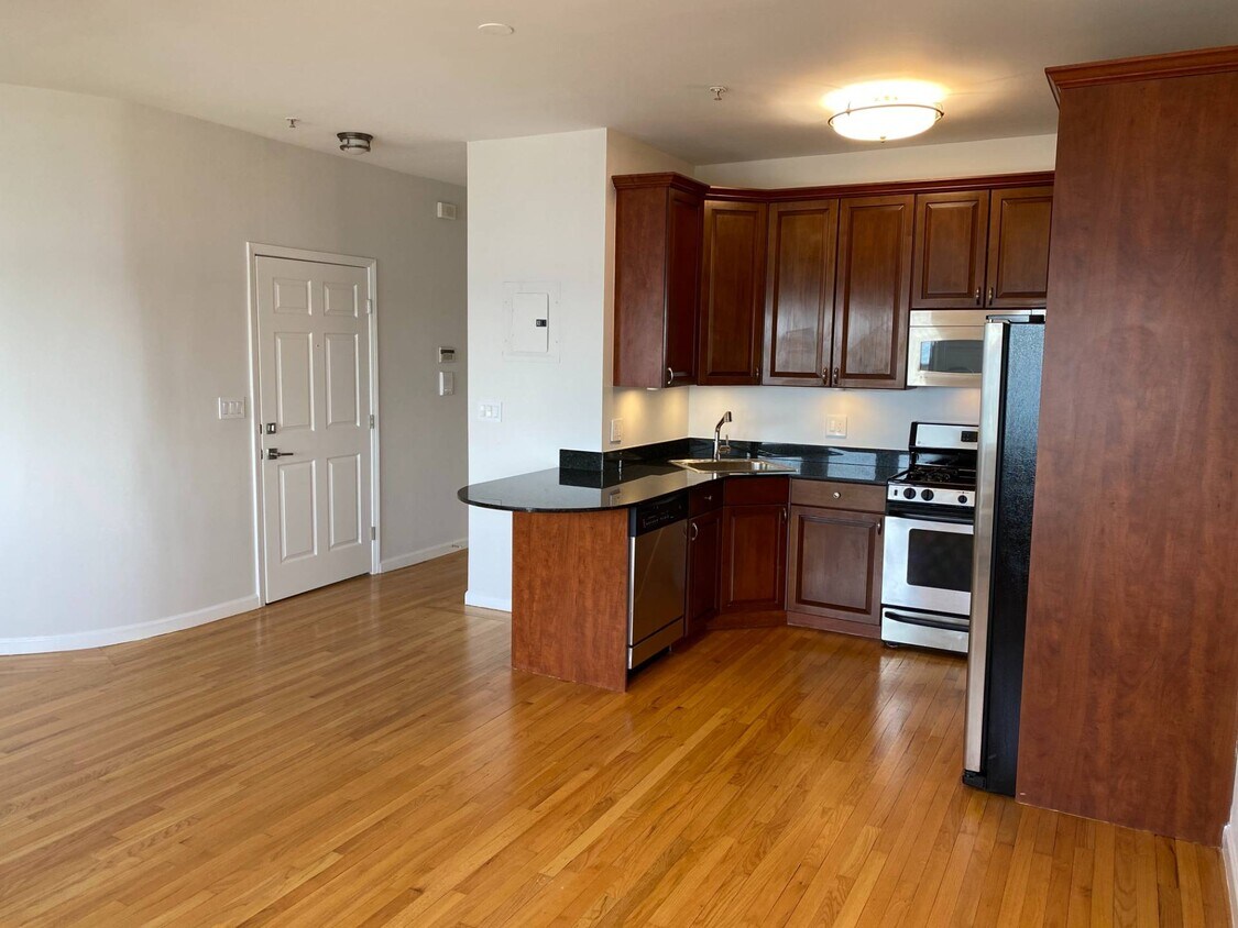 Foto principal - 244 Bowne St