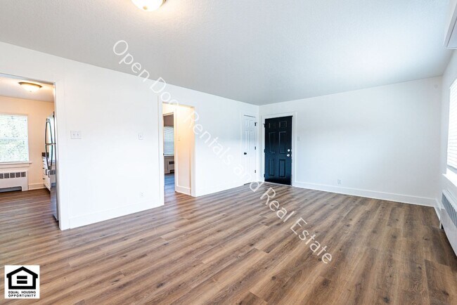 Foto del edificio - 1823 Griswold Dr