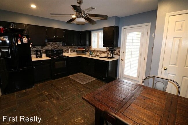 Building Photo - 2 br, 2.5 bath House - 1761 Wire Road, 09-09