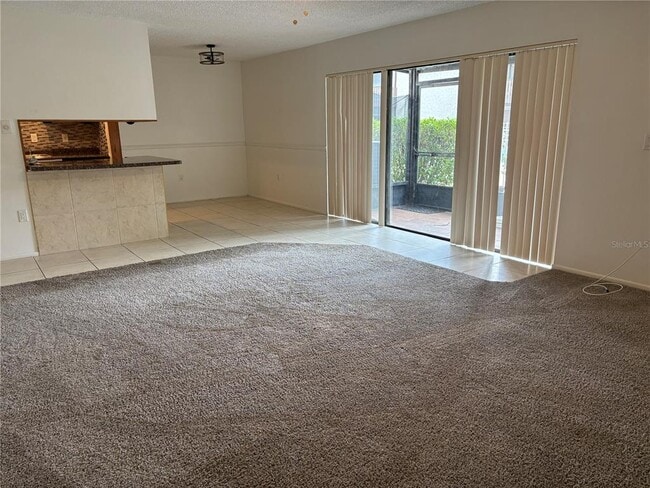 Foto del edificio - 744 116th Ave N