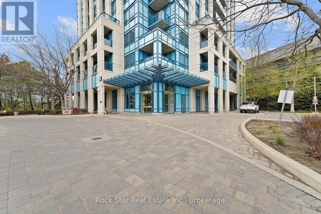 Building Photo - 181 Wynford Dr