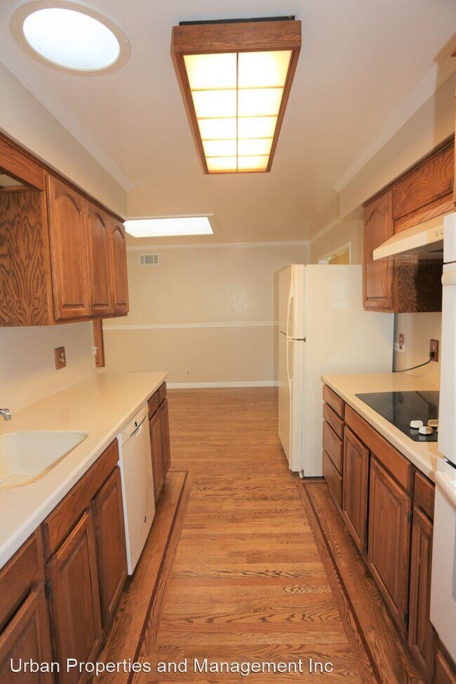 Foto del edificio - 3 br, 2 bath House - 461 Markham Avenue