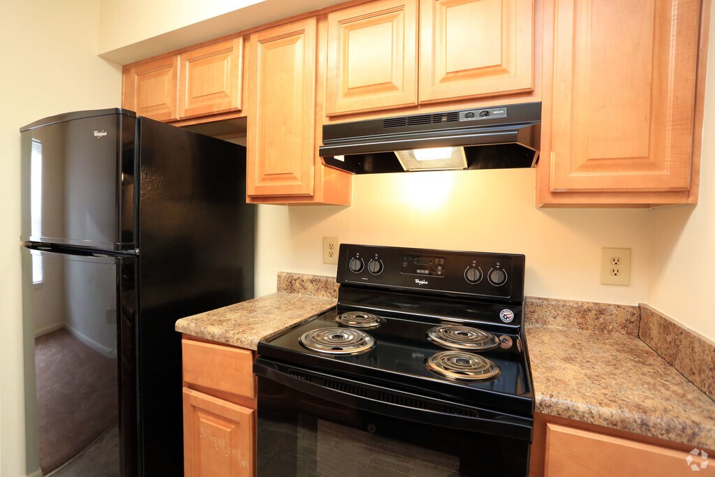 Coliseum Gardens Apartments Rentals Hampton, VA