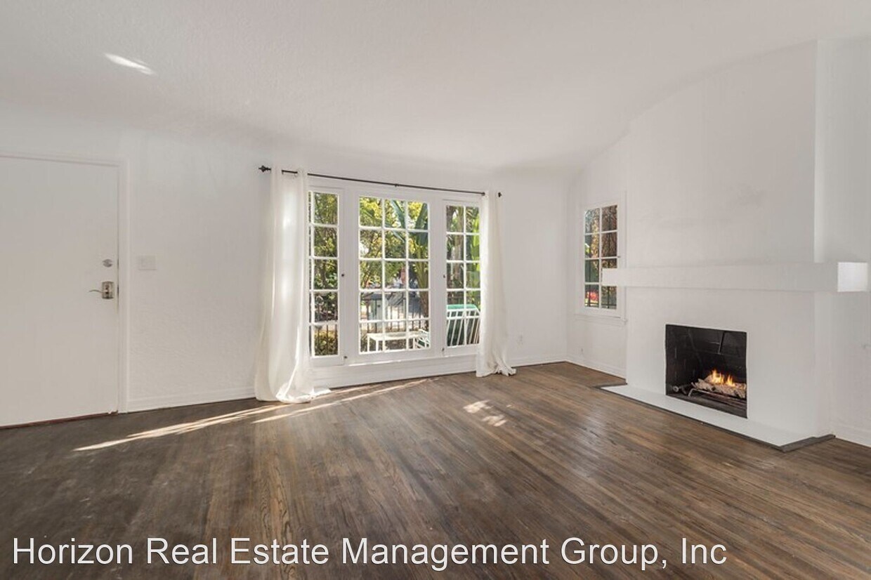 Primary Photo - 4520 Wilshire Blvd
